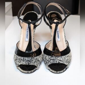 Manolo Blahnik | Ascha Fabric T-Strap Boucle Heels | 39